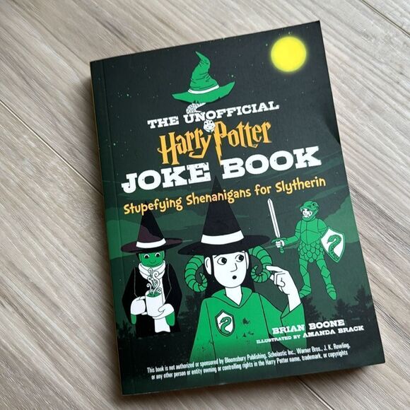 Harry Potter Cookbook and Joke Book Set - Picture 6 of 8